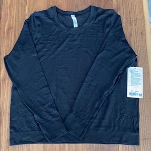 NWT lululemon Breeze By Long Sleeve